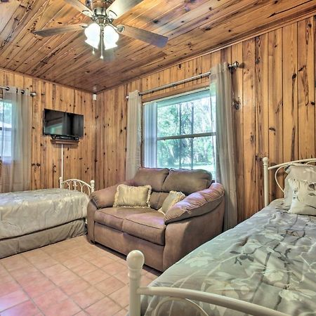 Rainbow River Oasis With Kayaks And Furnished Sunroom! 두넬론 외부 사진