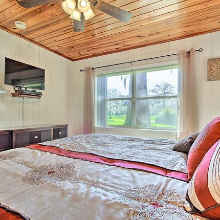 Rainbow River Oasis With Kayaks And Furnished Sunroom! 두넬론 외부 사진